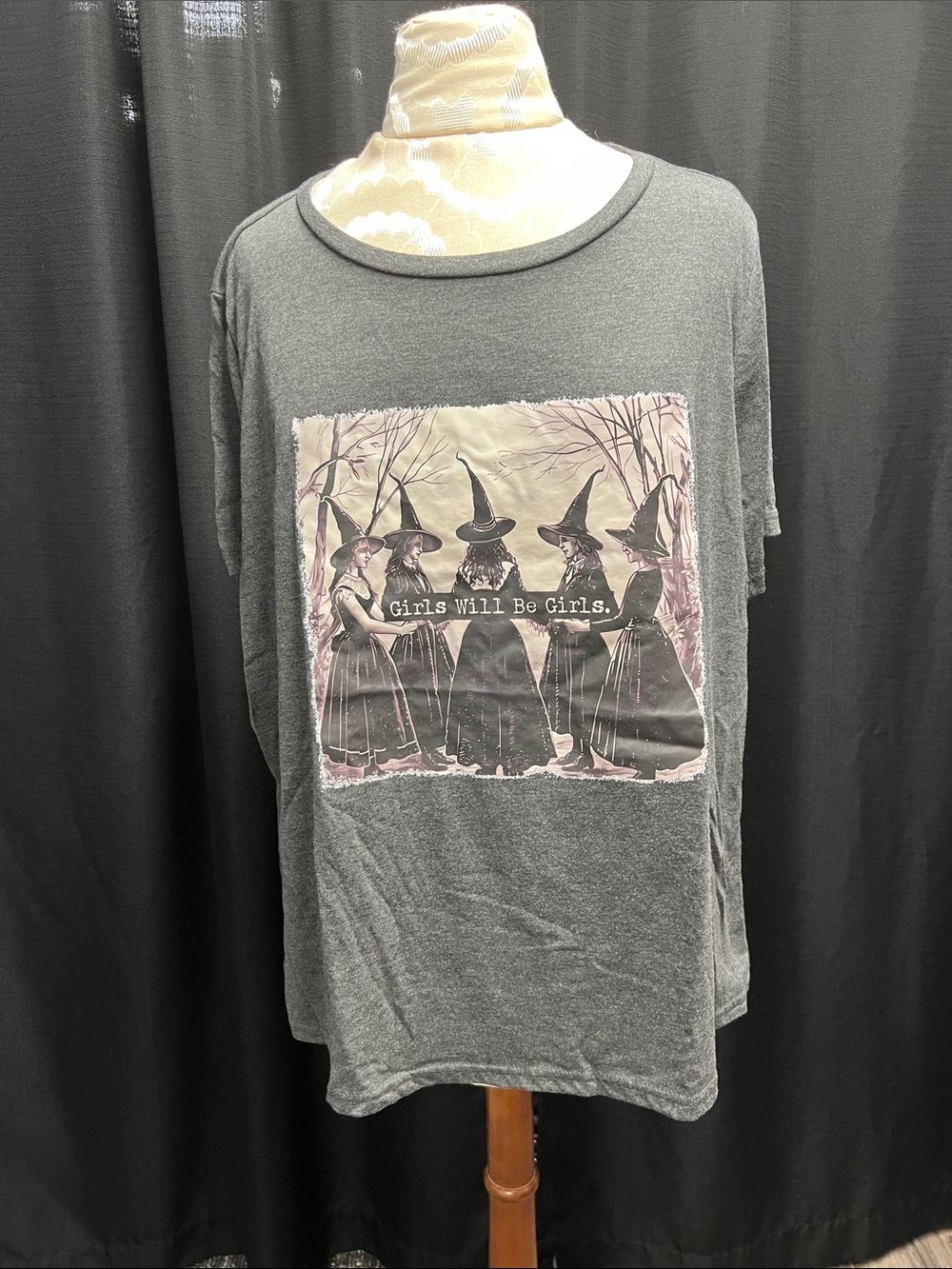 SHEIN Gray Graphic Tee with Witch Crew Illustration